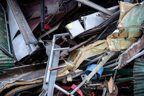 تصویر 2 از ضایعات آهن آلات متنوع و آماده ذوب